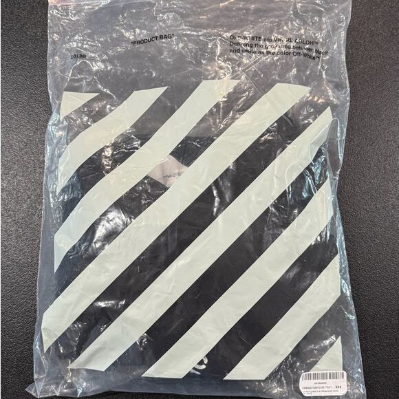 Off White Diag Slim Crewneck *NEW WITH TAGS*SIZE XXS (oversized) - Picture 9 of 10